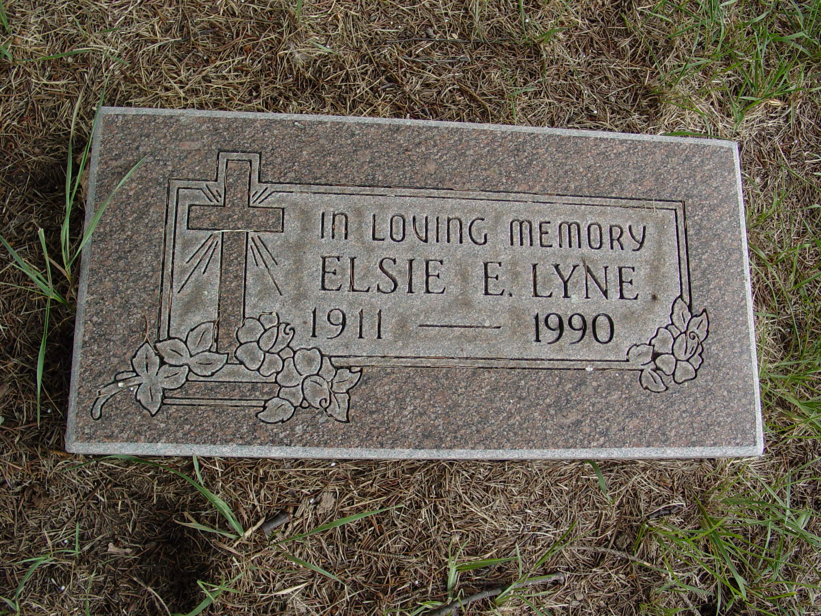 Portrait of Elsie E Lyne