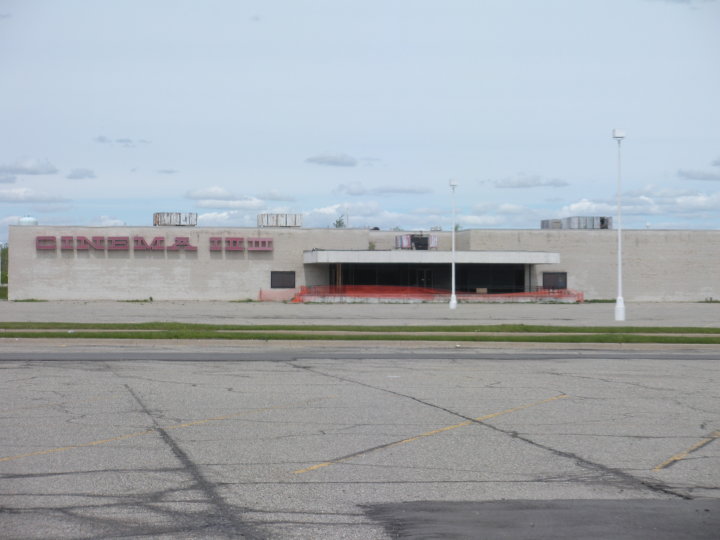 Pontiac Mall Cinema 