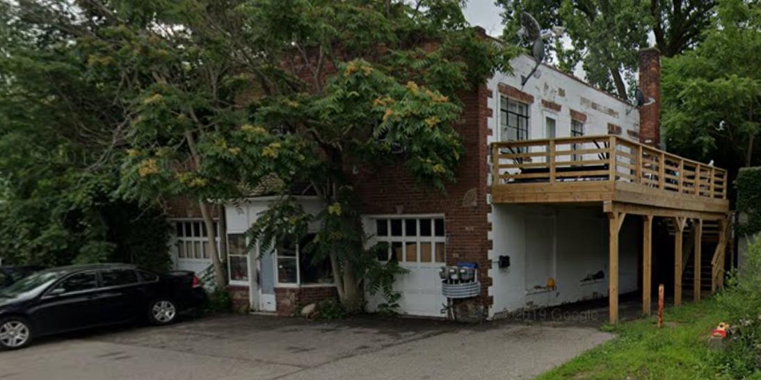 3198 Auburn Rd., Auburn Heighte