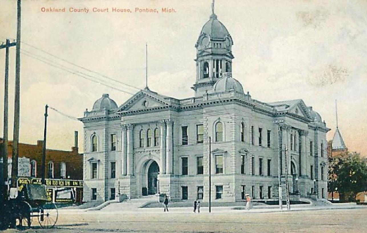 Court House - Pontiac