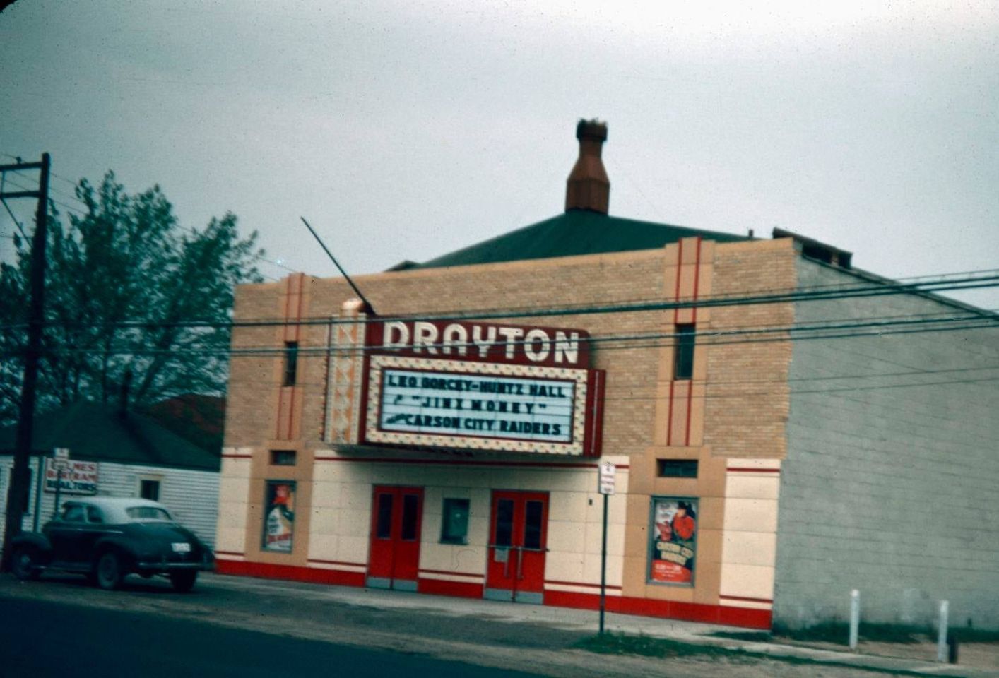 Drayton Plains Theatre