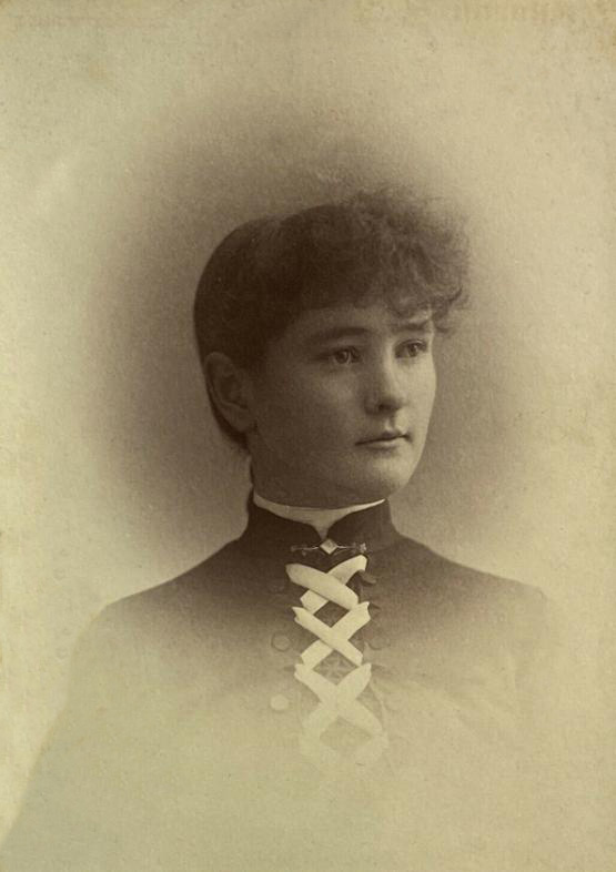 Unknown Girl - Pontiac